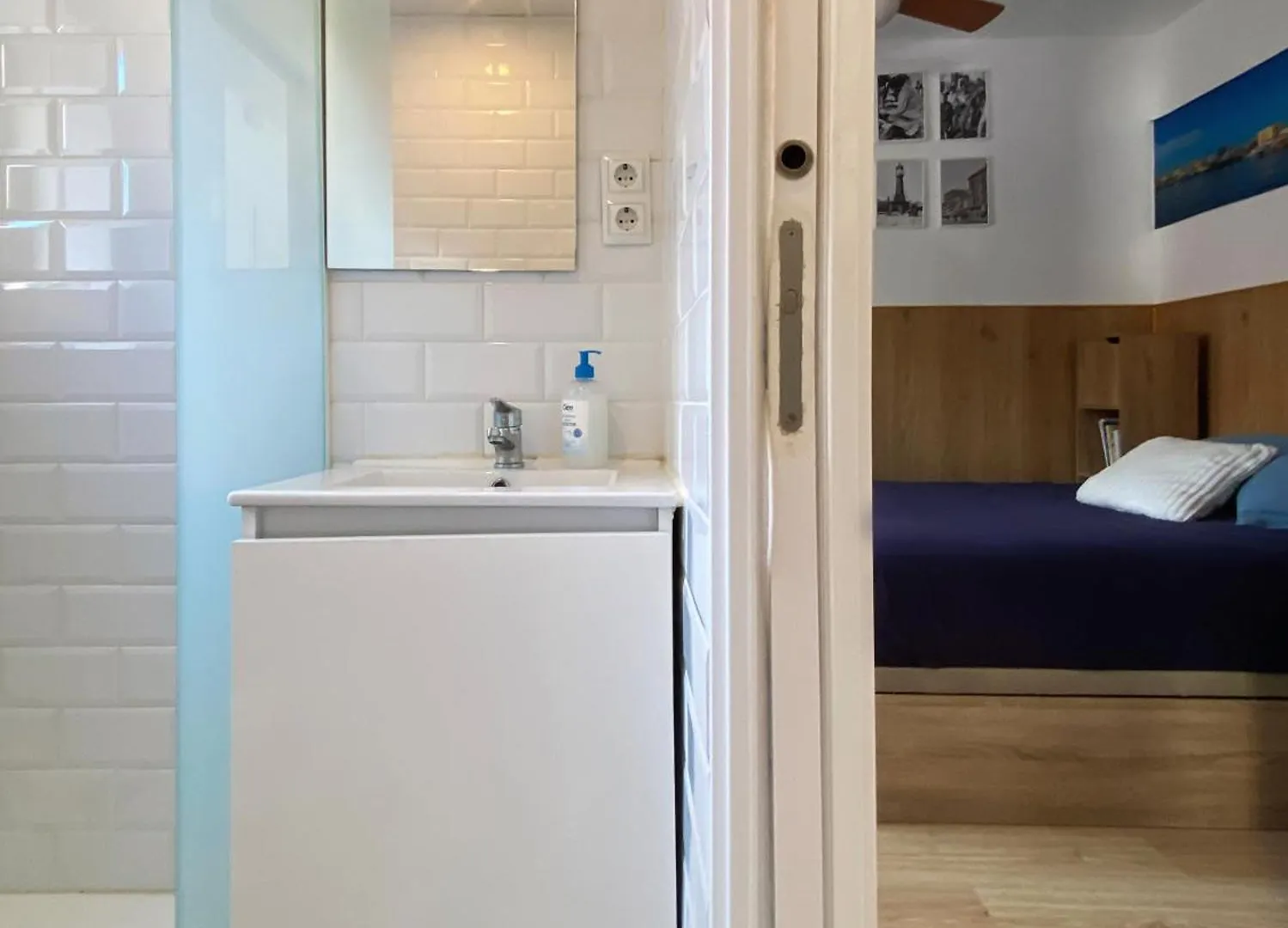 Nice Playa Barcelona Apartment